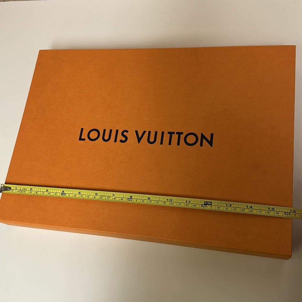 Louis Vuitton Authentic Box - Picture 7 of 7